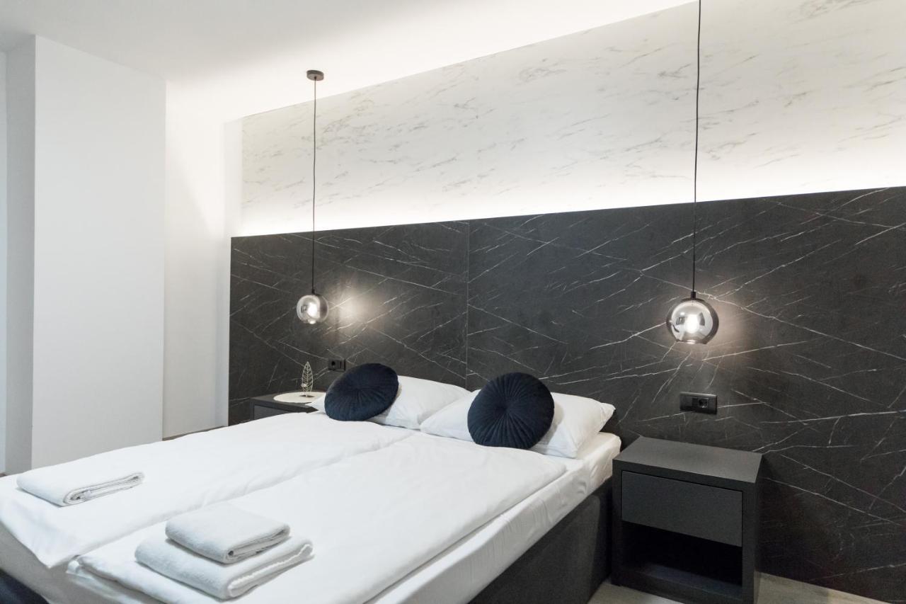 Boutique Suites Joyce Medulin With Free Parking Buitenkant foto