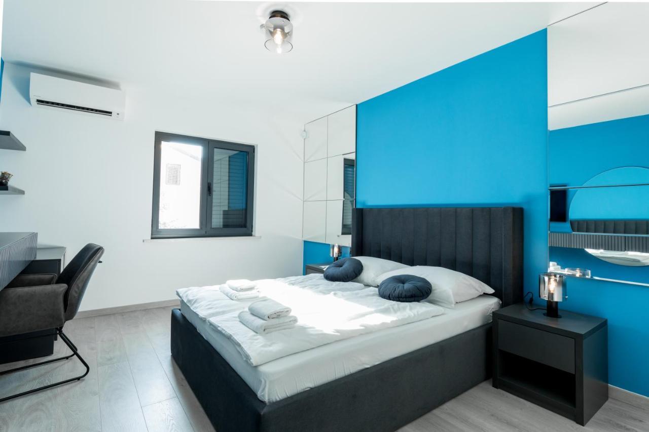Boutique Suites Joyce Medulin With Free Parking Buitenkant foto